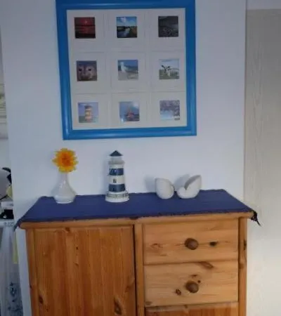 Gemuetliche In Upleward Mit Balkon * Krummhoern