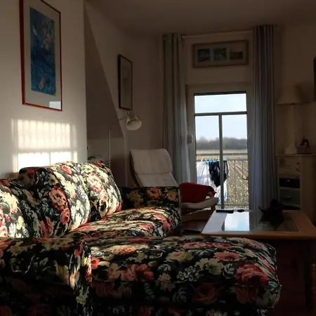 Apartment Gemuetliche In Upleward Mit Balkon *